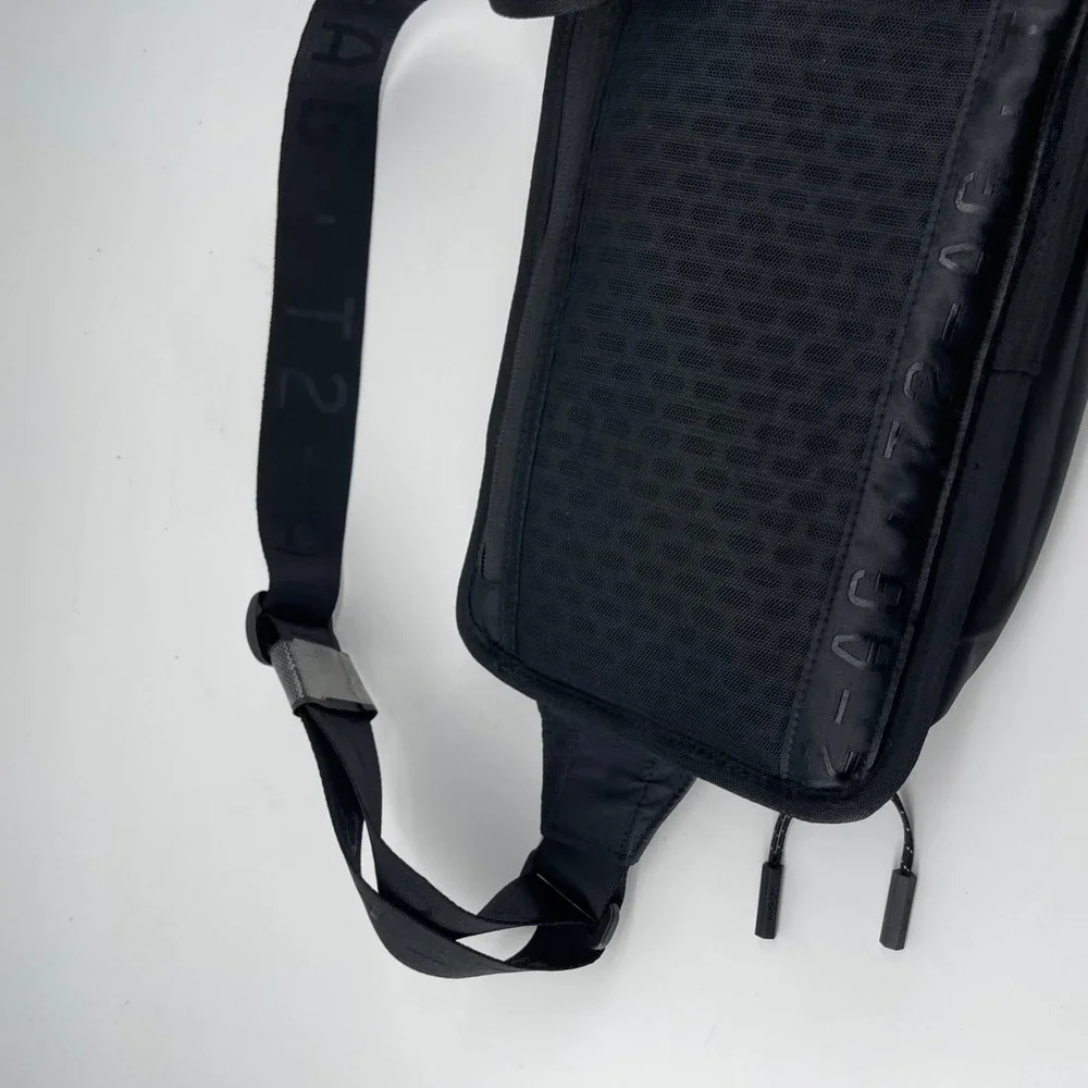 Timbuk2 x Astro Gaming CS03 Crossbody Sling Bag Jet Black 1037-3-6114 NEW